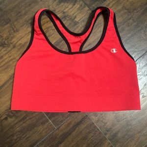 Champion un padded sports. Bra